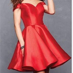 Clarisse Size 2 Red Off-Shoulder Dress fit and flare fully lined. Never worn